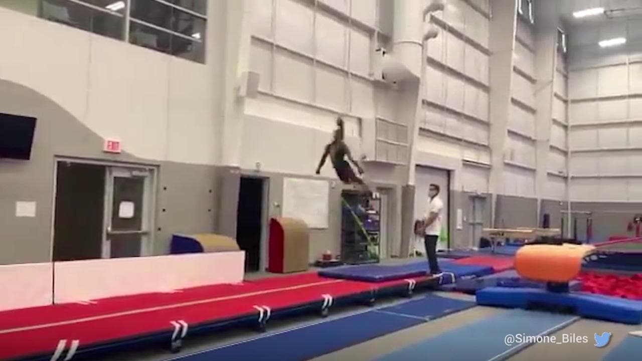 Simone Biles 10 anni dopo: ecco il salto che non eseguiva dai suoi 13 anni