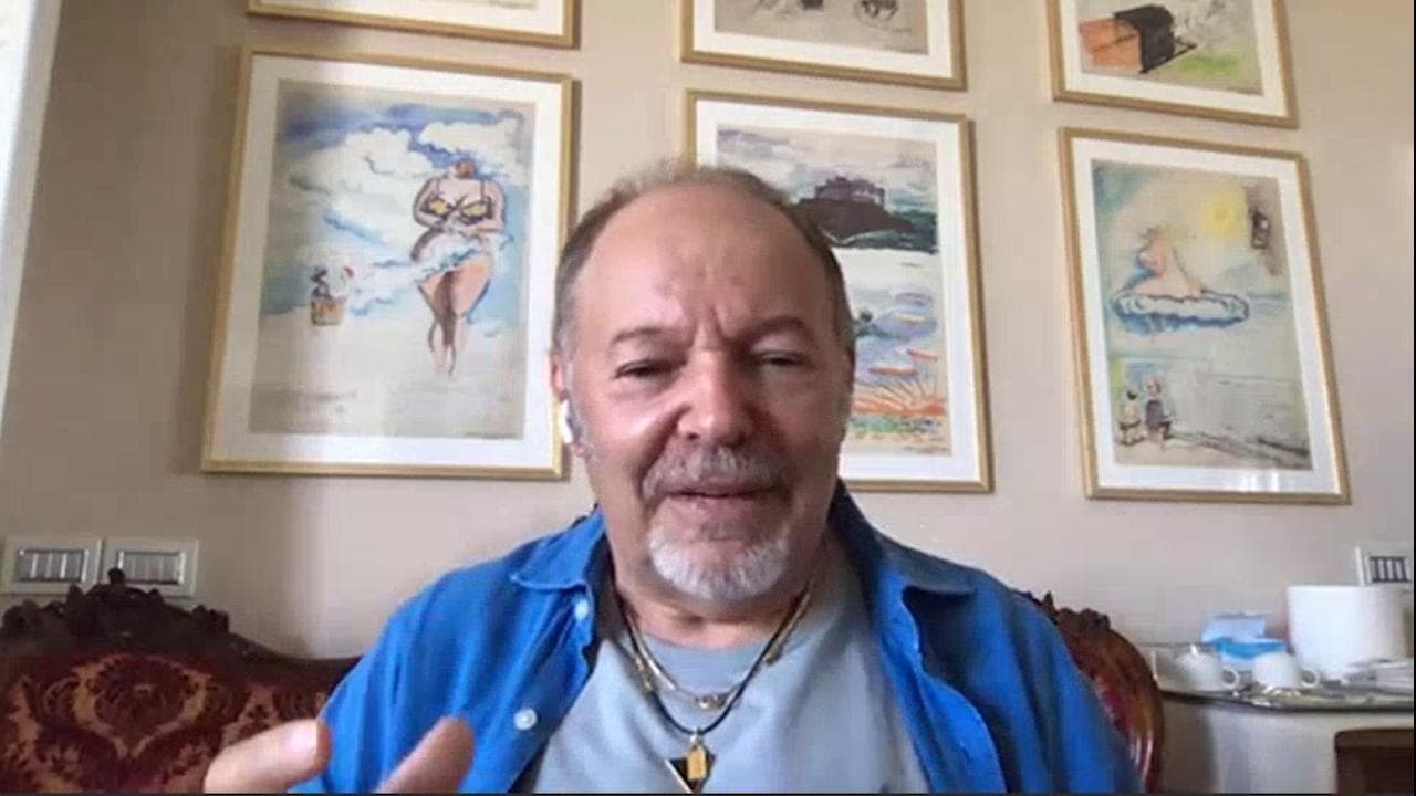 Vasco Rossi: "Ecco come è nata 'Rewind'"