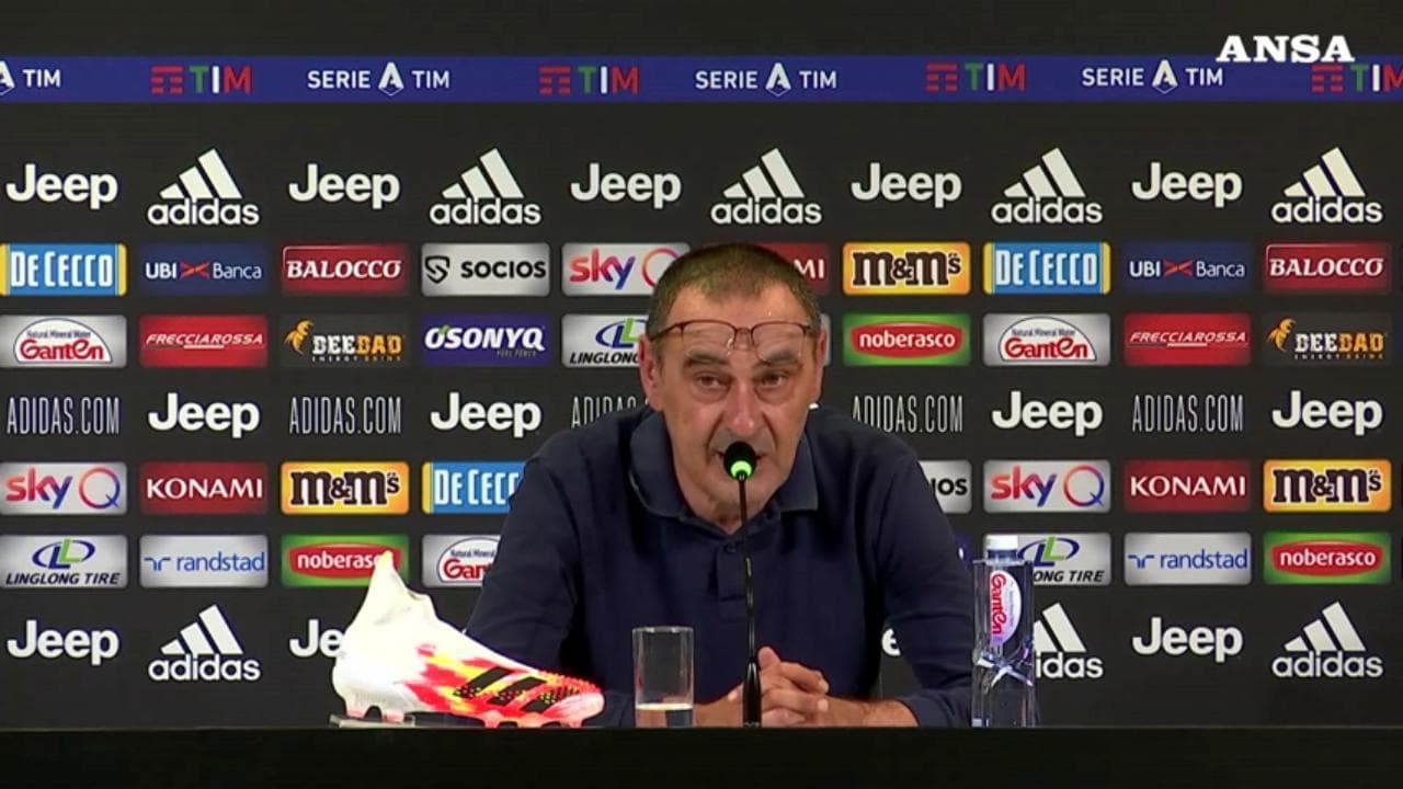 Juventus, Sarri: "Higuain ha sofferto molto la pandemia. Gli parlavamo di calcio e sembravamo pazzi"