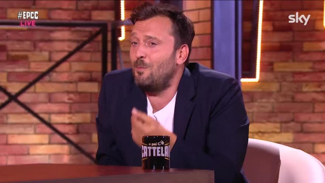 Cremonini: "La mia colf? La pago, quindi posso cambiarle il nome". Bufera sui social