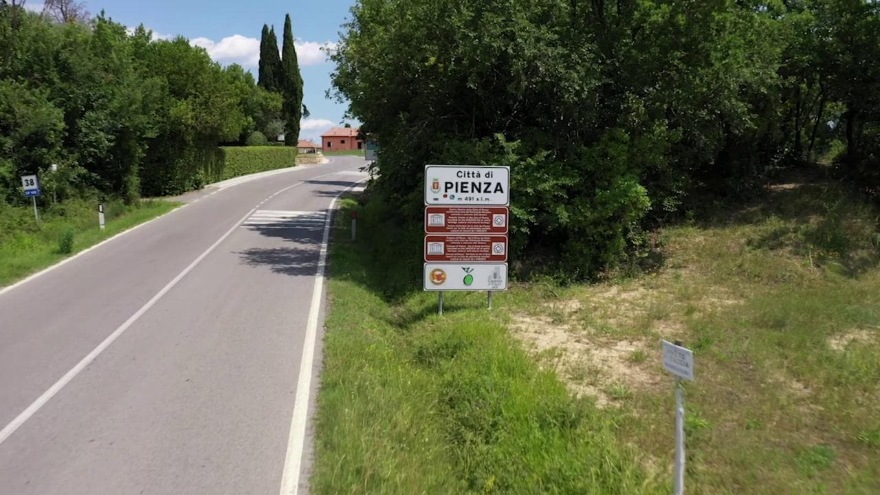 Incidente Zanardi, la strada dello schianto con il camion nelle immagini dal drone