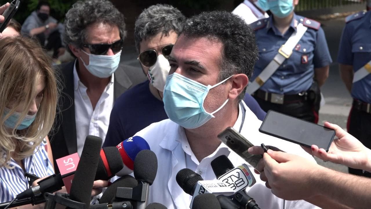 Alex Zanardi, il direttore sanitario del policlinico di Siena: "Non si può ancora ridurre la sedazione"
