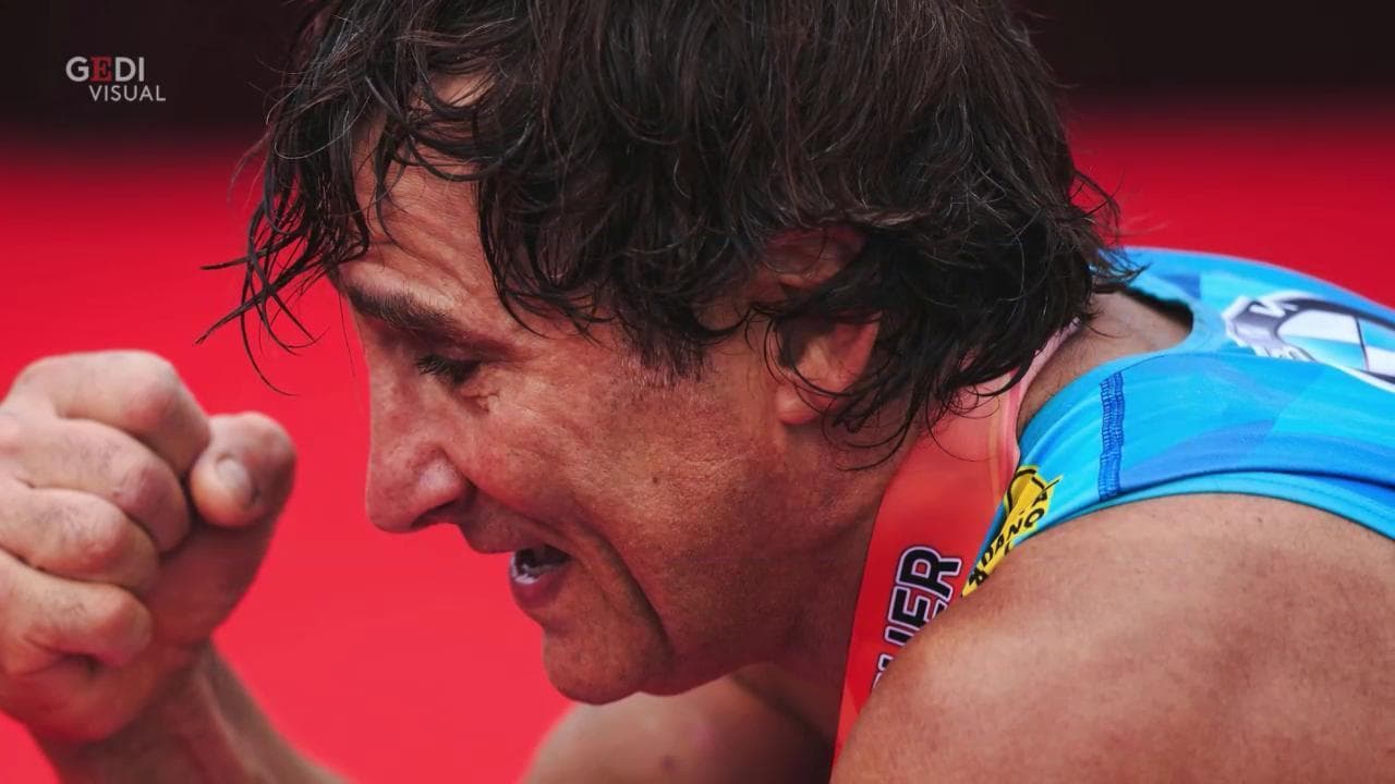 "Alex, siamo tutti con te": sui social migliaia di messaggi per Zanardi dopo l'incidente a Pienza