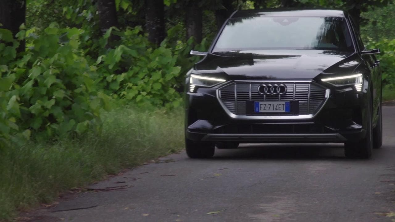Audi e-Tron Sportback, il suv elettrico diventa sportivo
