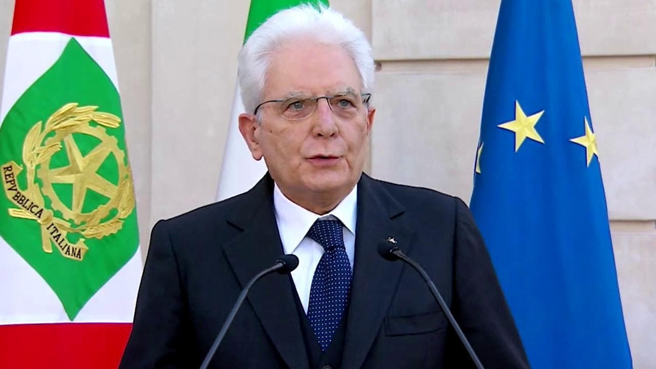 Coronavirus, Mattarella: "Festa della Repubblica sia inizio della nostra ripartenza"