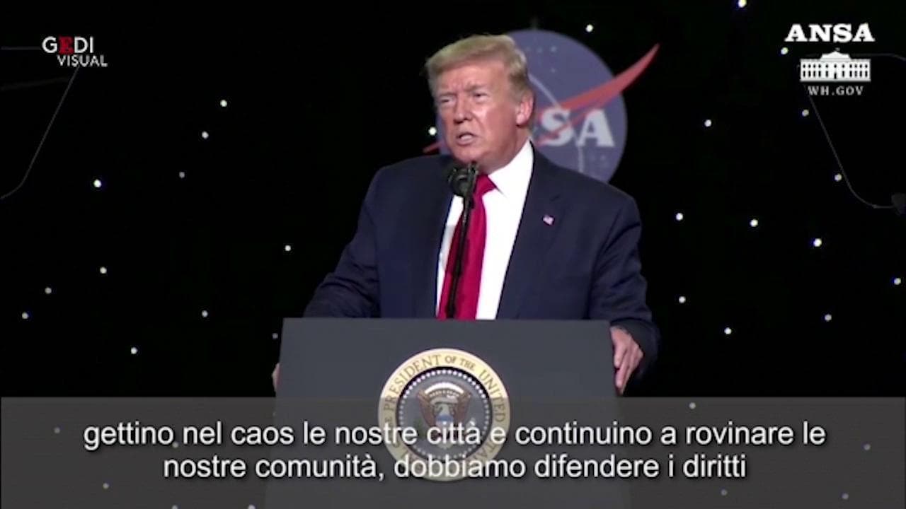 Morte George Floyd, Trump: "Manifestanti di estrema sinistra creano terrore. Non lo permetteremo"