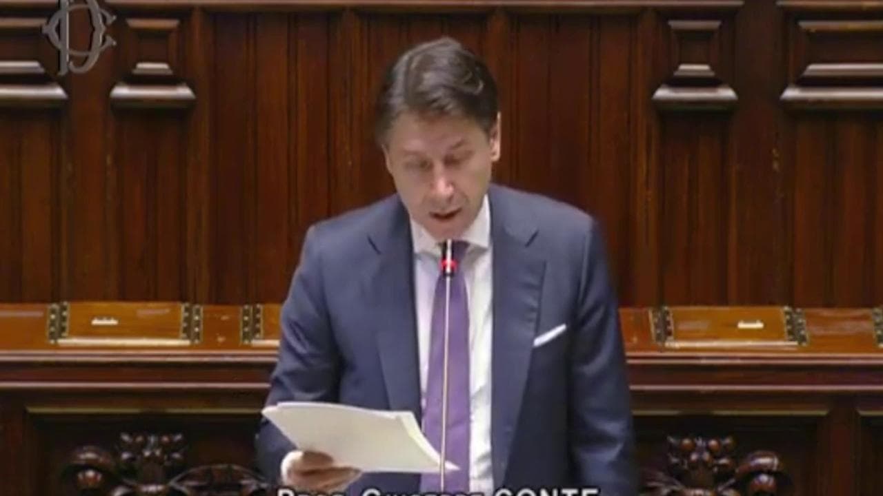 Coronavirus fase 2, Conte: "Non è ancora tempo di party e movida"