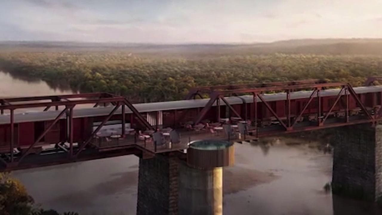 Sudafrica, nasce nel parco Kruger l'hotel da sogno: un treno extralusso 'sospeso' sulla natura