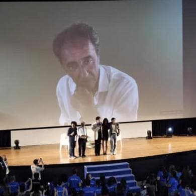 Paolo Sorrentino al Festival di Giffoni: “Le emozioni richiedono tempo:&nbsp;meno Instagram, più libri e film”

