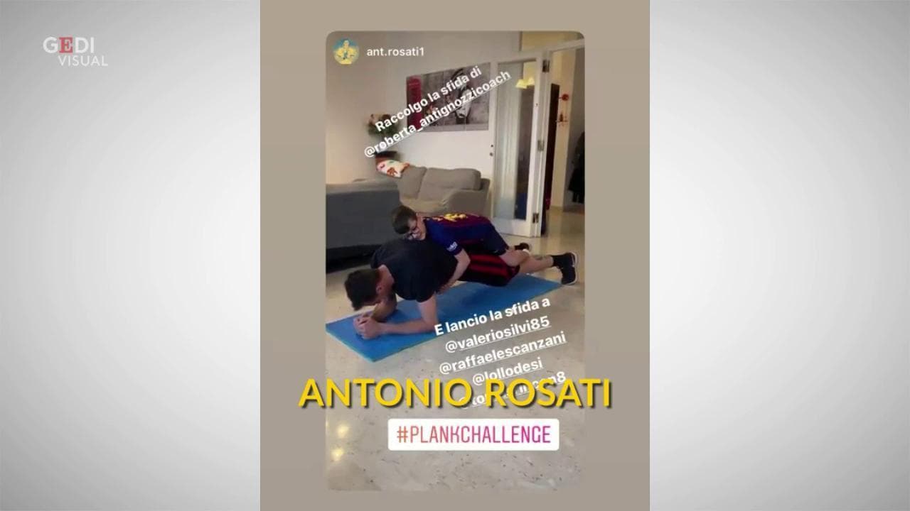 Coronavirus, i calciatori del Torino si sfidano alla #plankchallenge sui social