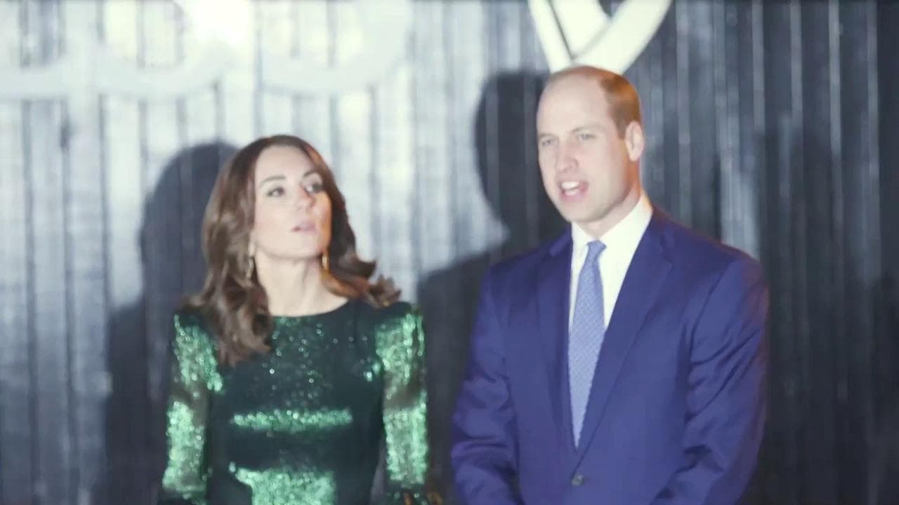 Irlanda, la battuta del principe William: "Io e Kate stiamo diffondendo il coronavirus"