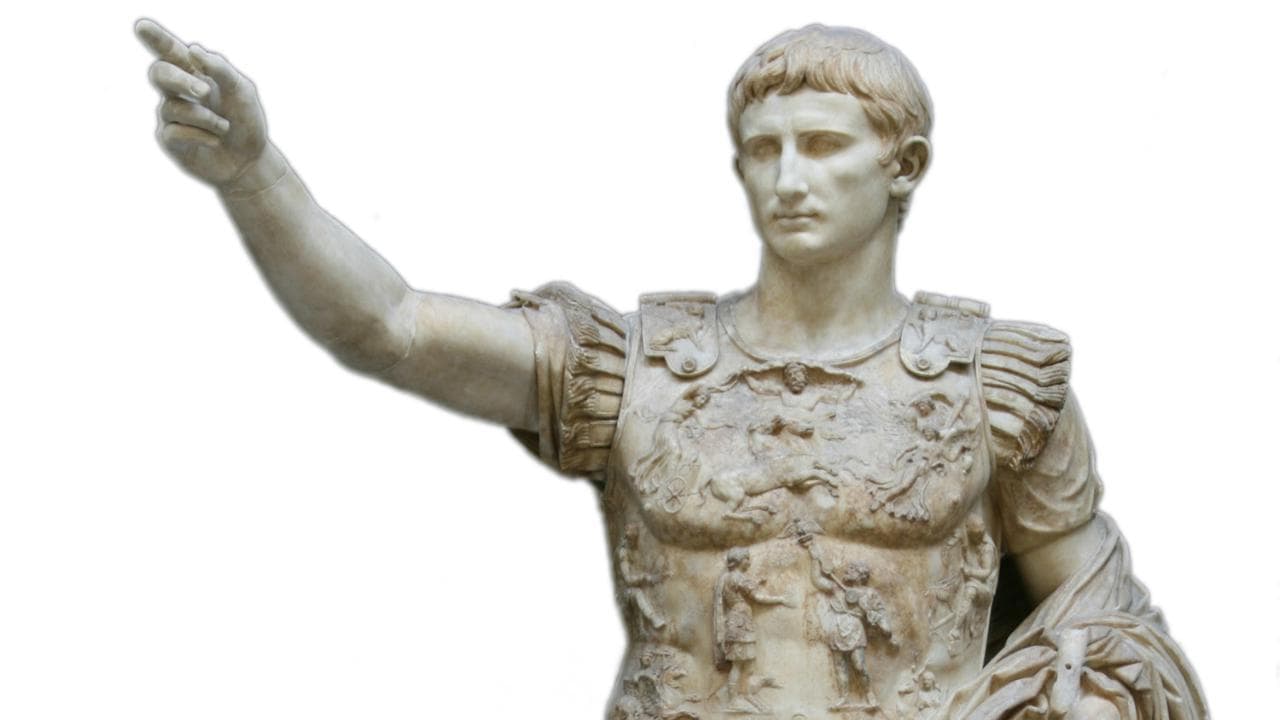 Arte, una mostra restituisce i colori alle sculture greco-romane