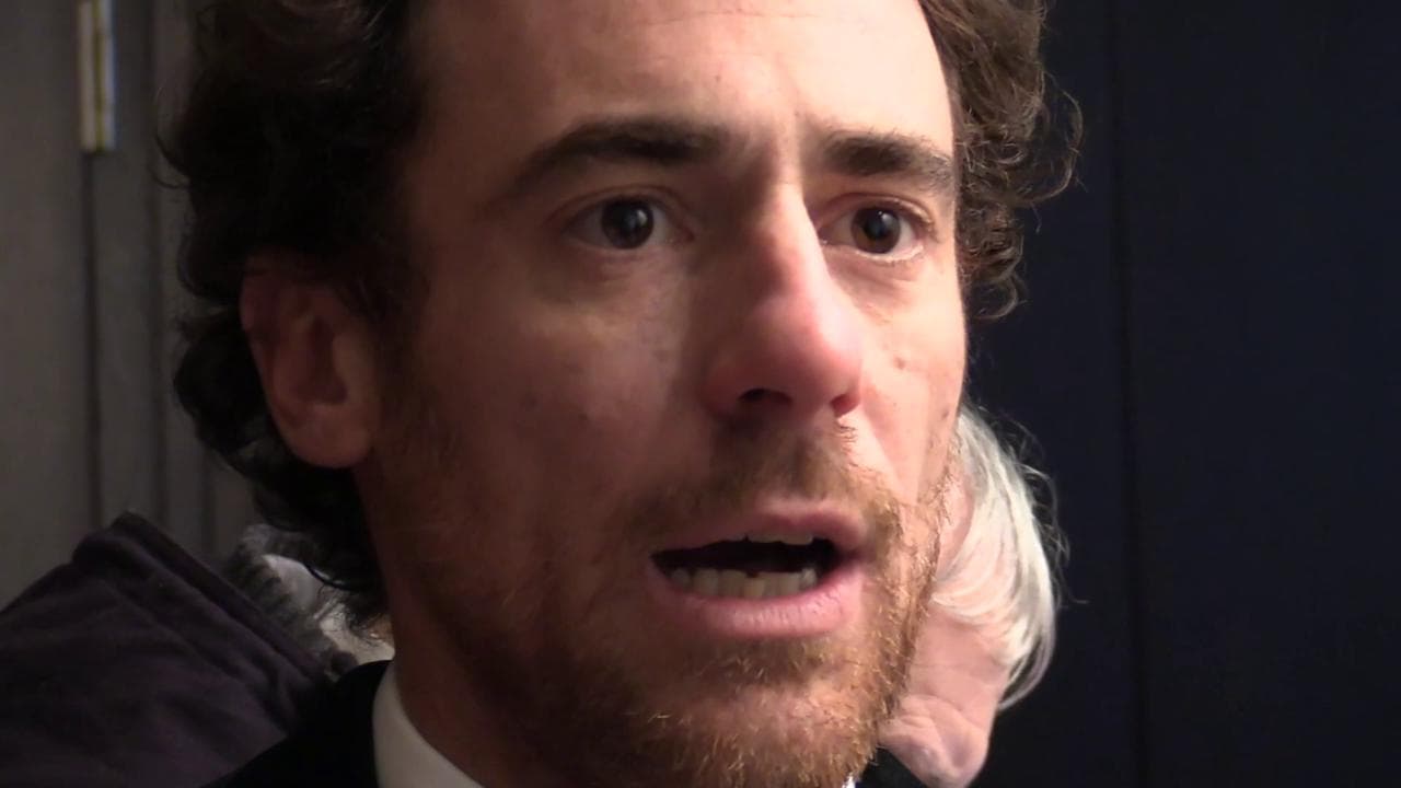 Berlinale, Elio Germano con l'orso d'argento: "La paura è più contagiosa del coronavirus. L'antidoto è la conoscenza"