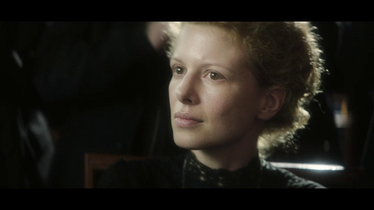 'Marie Curie', il film sulla scienziata premio Nobel anticipato al 5 marzo