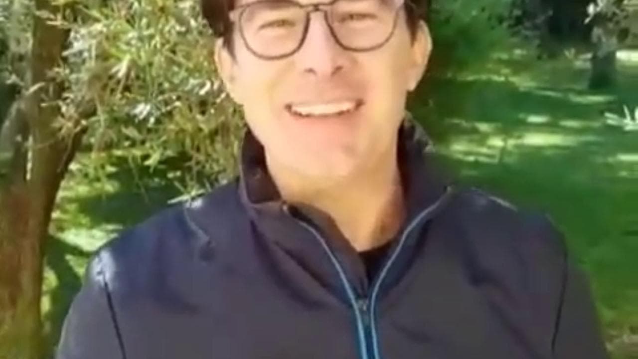 Giovanni Muciaccia e i saluti social con Sofì di Me contro Te