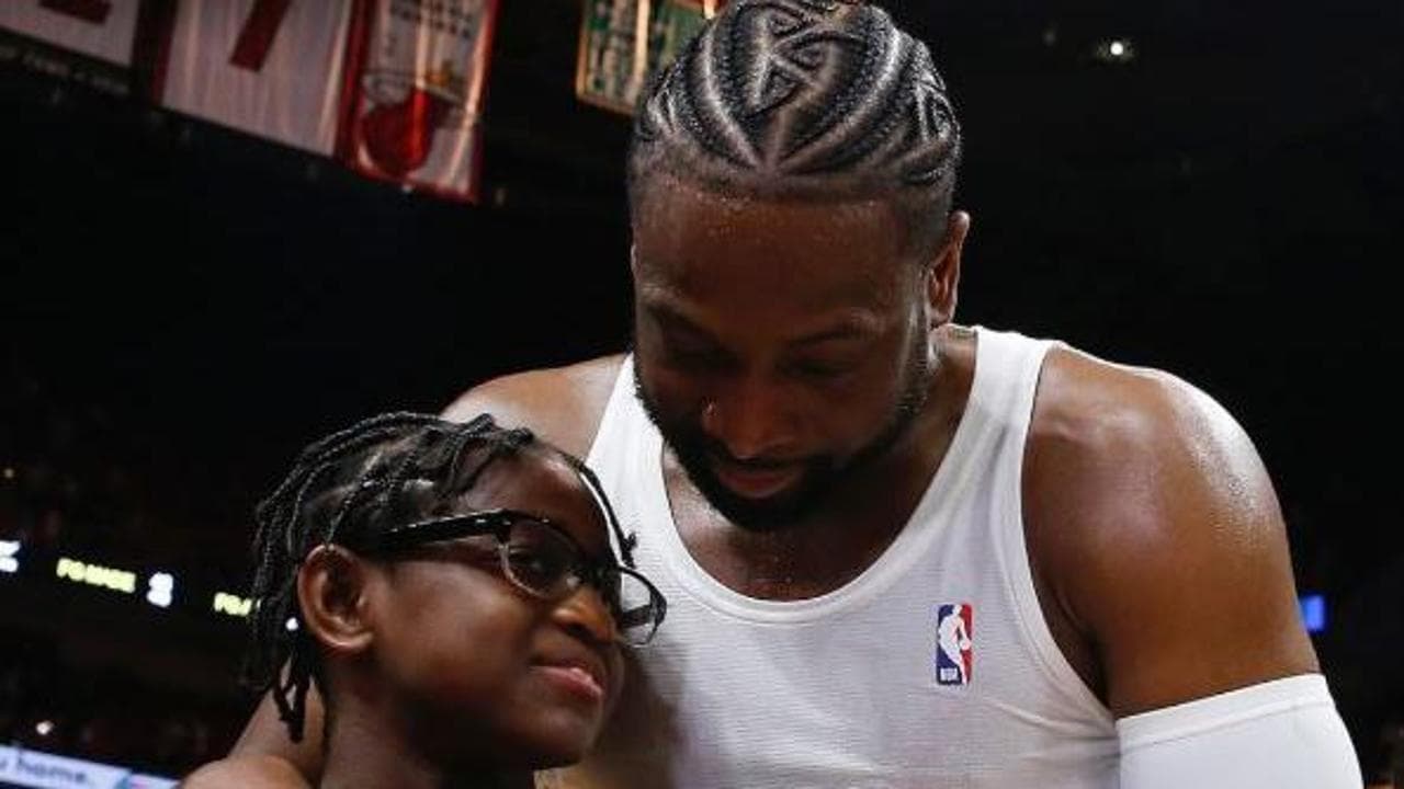 L'orgoglio dell'ex stella Nba Wade per la figlia transgender: "Quando Zion mi chiese di chiamarlo Zaya"