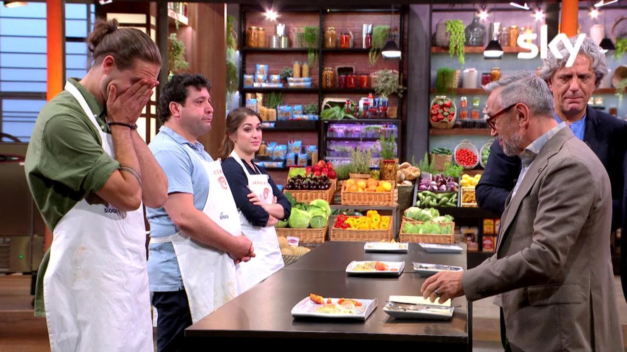 MasterChef, sale al posto dello zucchero: la gratinatura di Nicolò fa infuriare Locatelli e Barbieri