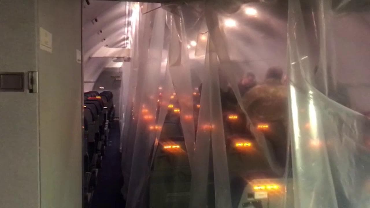 Coronavirus, la partenza dell'aereo che riporterà gli italiani della nave Diamond Princess