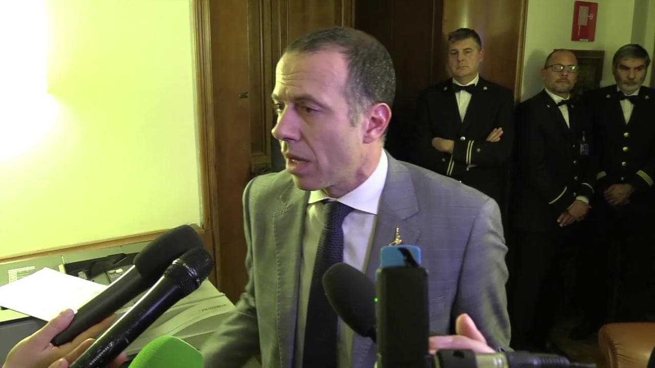 Dl Intercettazioni, caos in Senato: Lega occupa la commissione Giustizia. E' scontro con la maggioranza