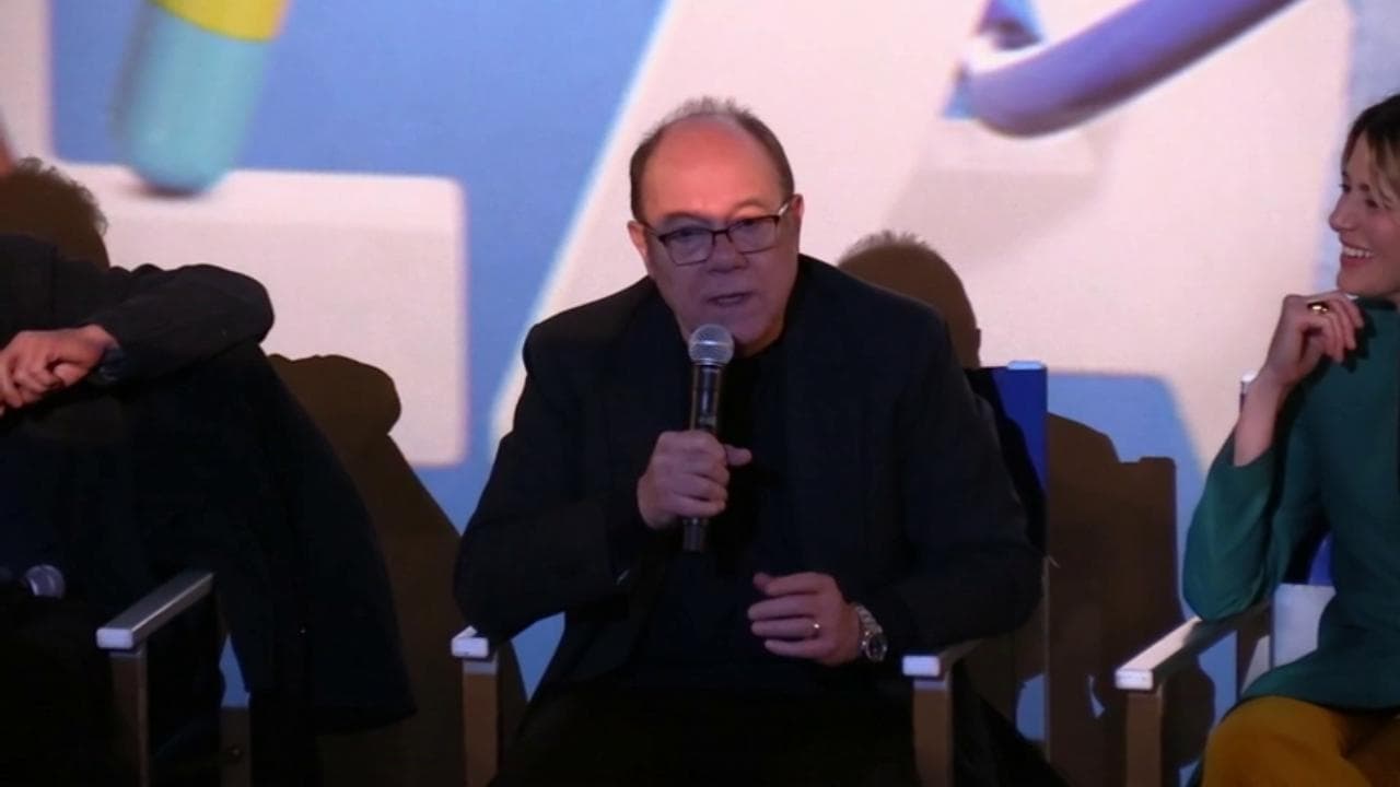 Verdone e lo scherzo su Totti al figlio: "Ancora oggi mi vergogno, non mi ha parlato per un mese e mezzo"