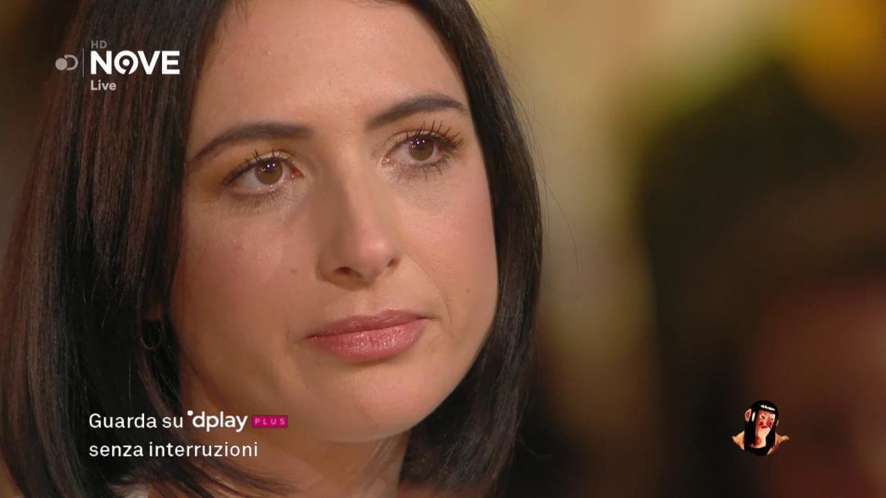 Ema Stokholma: "Mia madre mi ha sempre picchiata, non posso perdonarla"