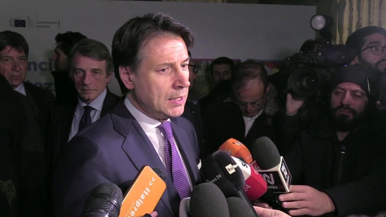 Prescrizione, Conte: "C'è margine per lavorare insieme. Battaglia non è parola adatta per alleati di governo"