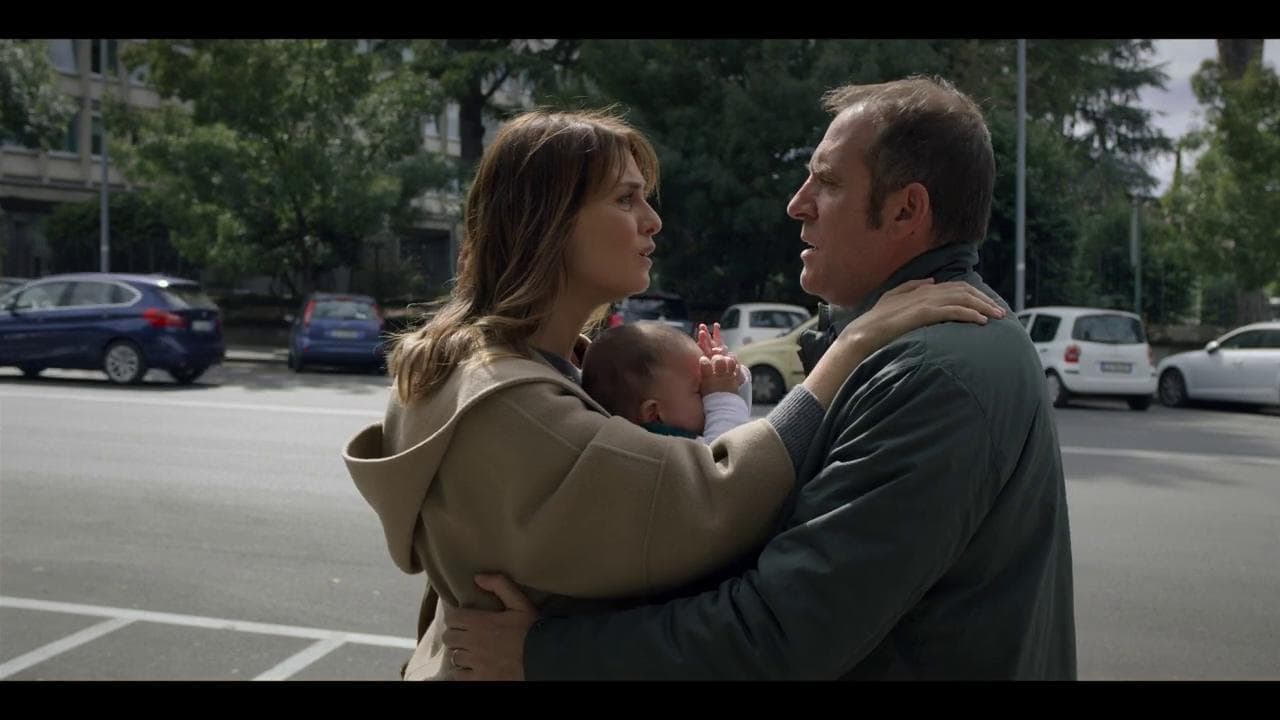'Figli', la clip: Mastandrea, Cortellesi e l'incubo compleanno