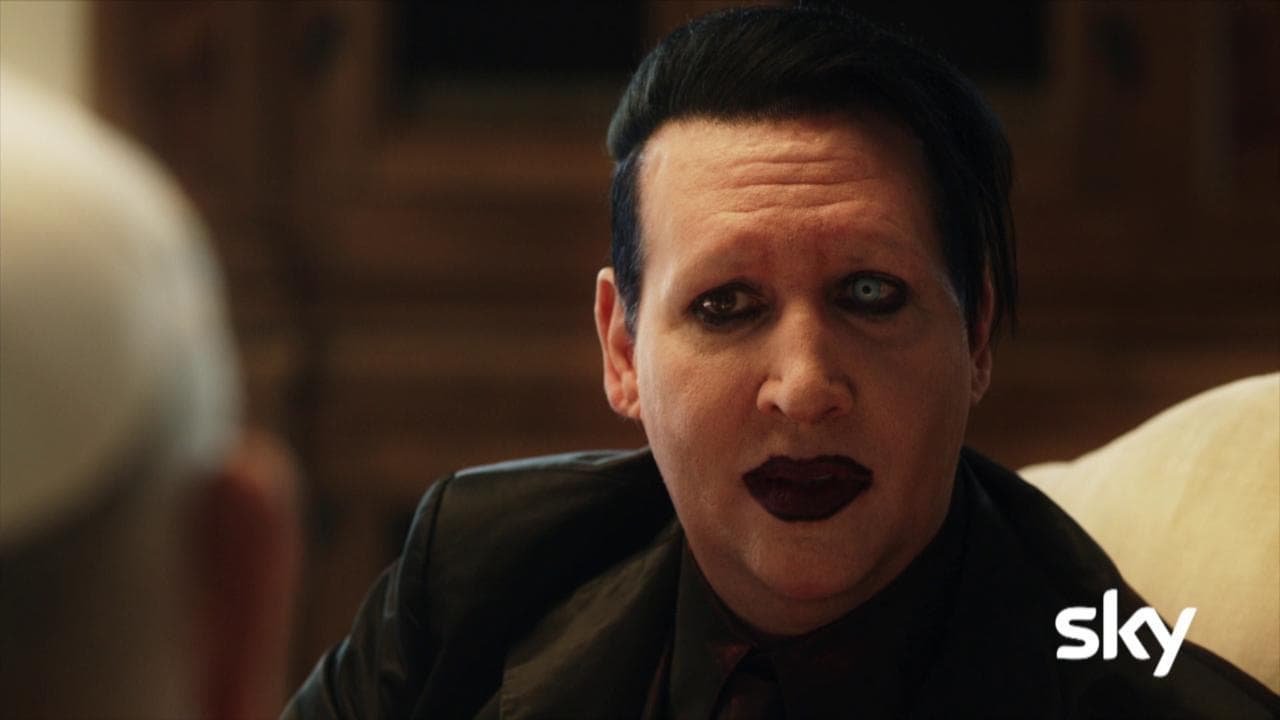 The New Pope, nel quarto episodio la guest star è Marilyn Manson