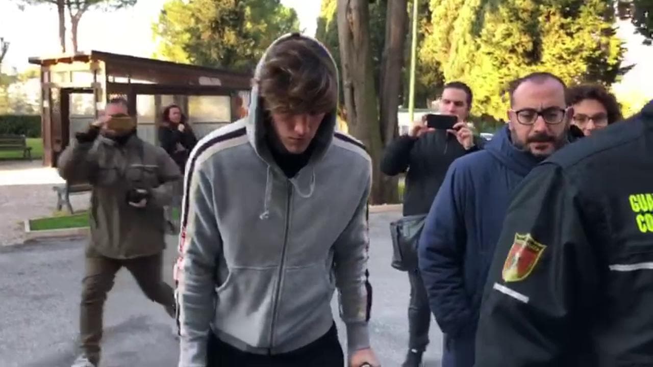 Roma, Zaniolo arriva a Villa Stuart: pronto all'intervento dopo la rottura del crociato