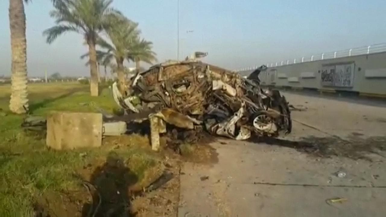 Raid Usa a Bagdad, i resti dell'auto di Soleimani