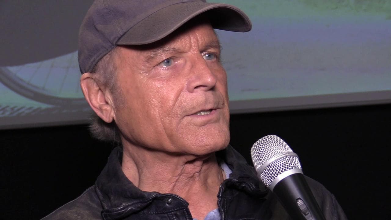 I vent'anni di 'Don Matteo', Terence Hill: "Il giallo si tinge di commedia"