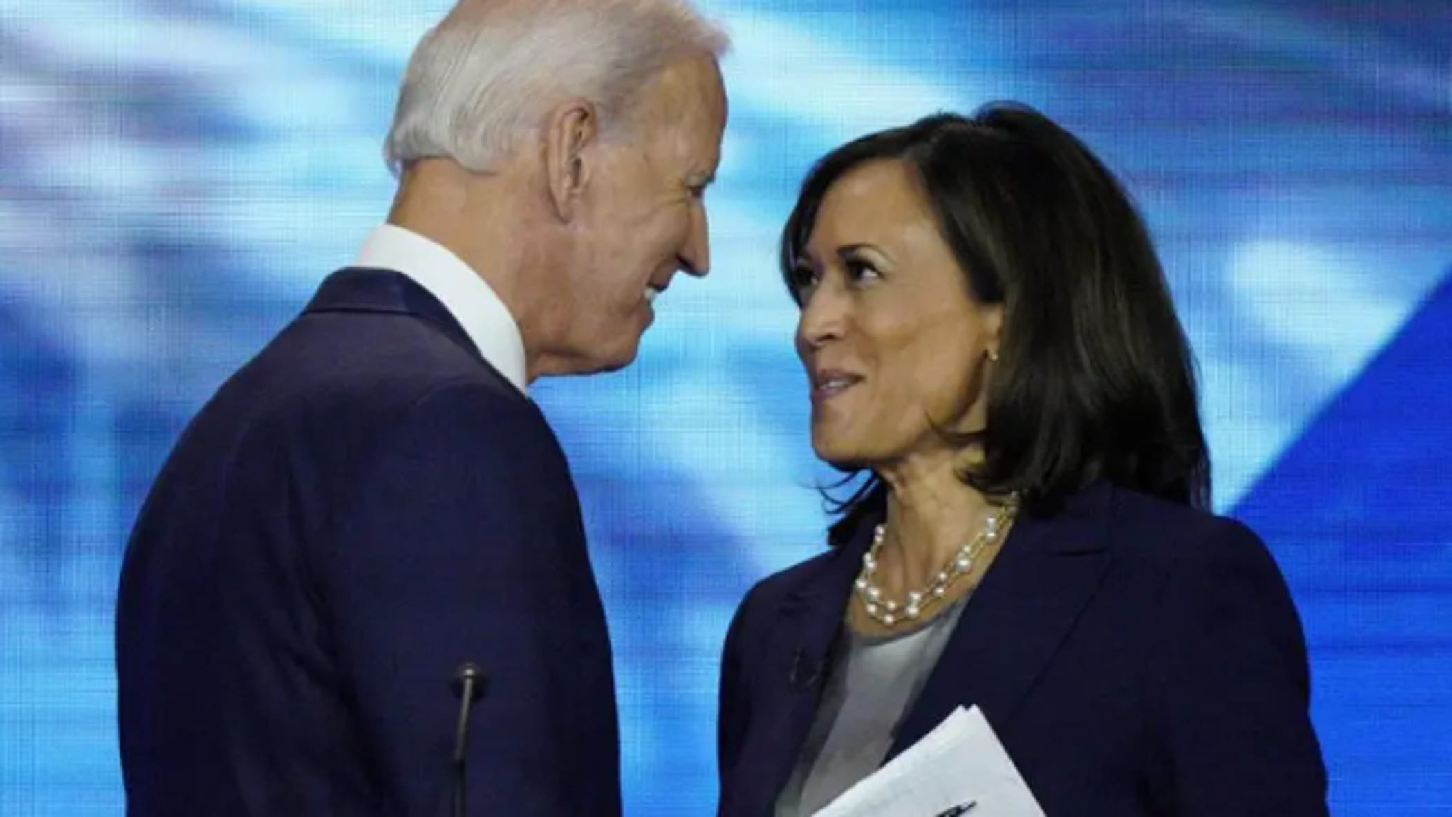 ABD Başkanlık Seçimi 2024 Adayları: Biden Çekildikten Sonra Trump'a Kim Meydan Okuyacak?