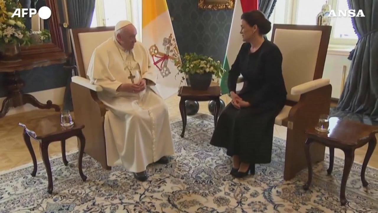 Ungheria, papa Francesco a colloquio con la presidente Novak