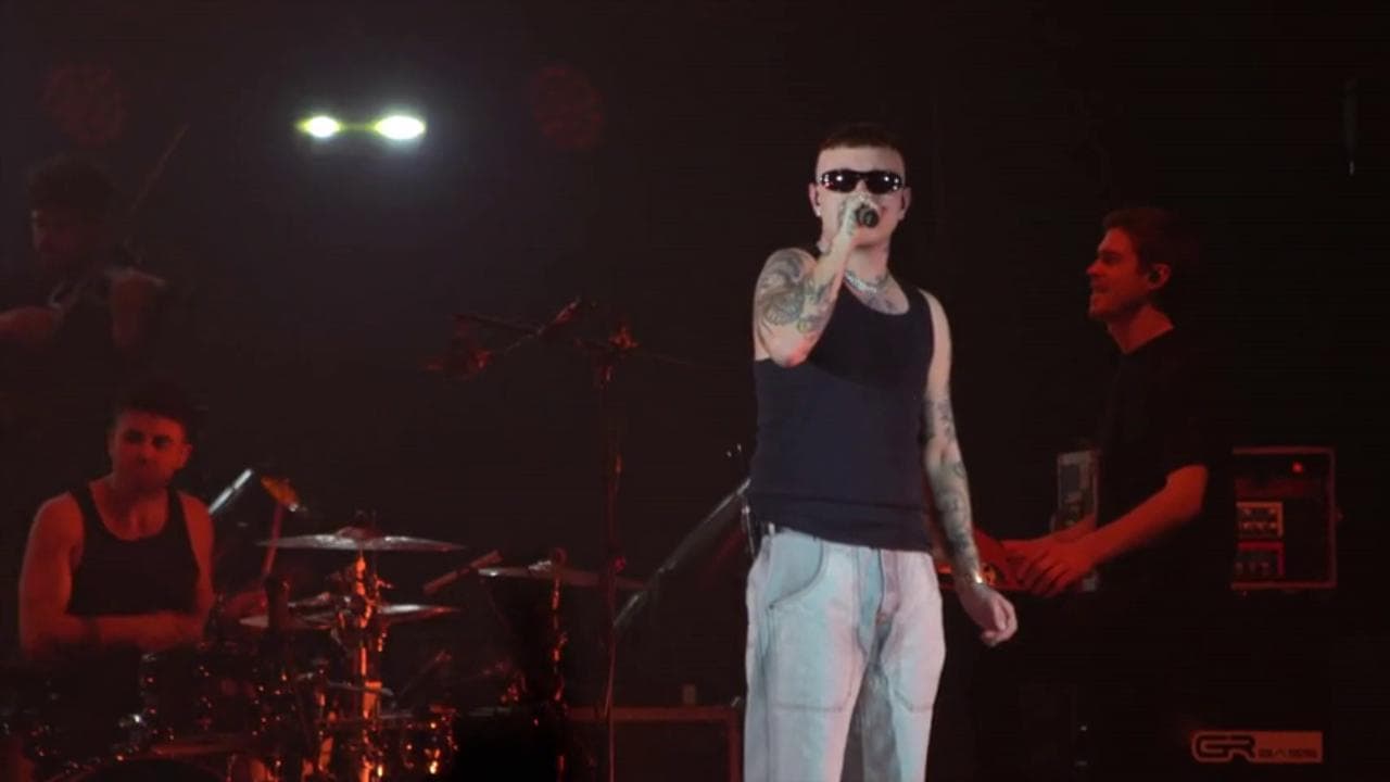 Lazza, sold out l'Ouver-Tour nei palazzetti d'Italia: "Me lo sognavo da quando ero piccolo"