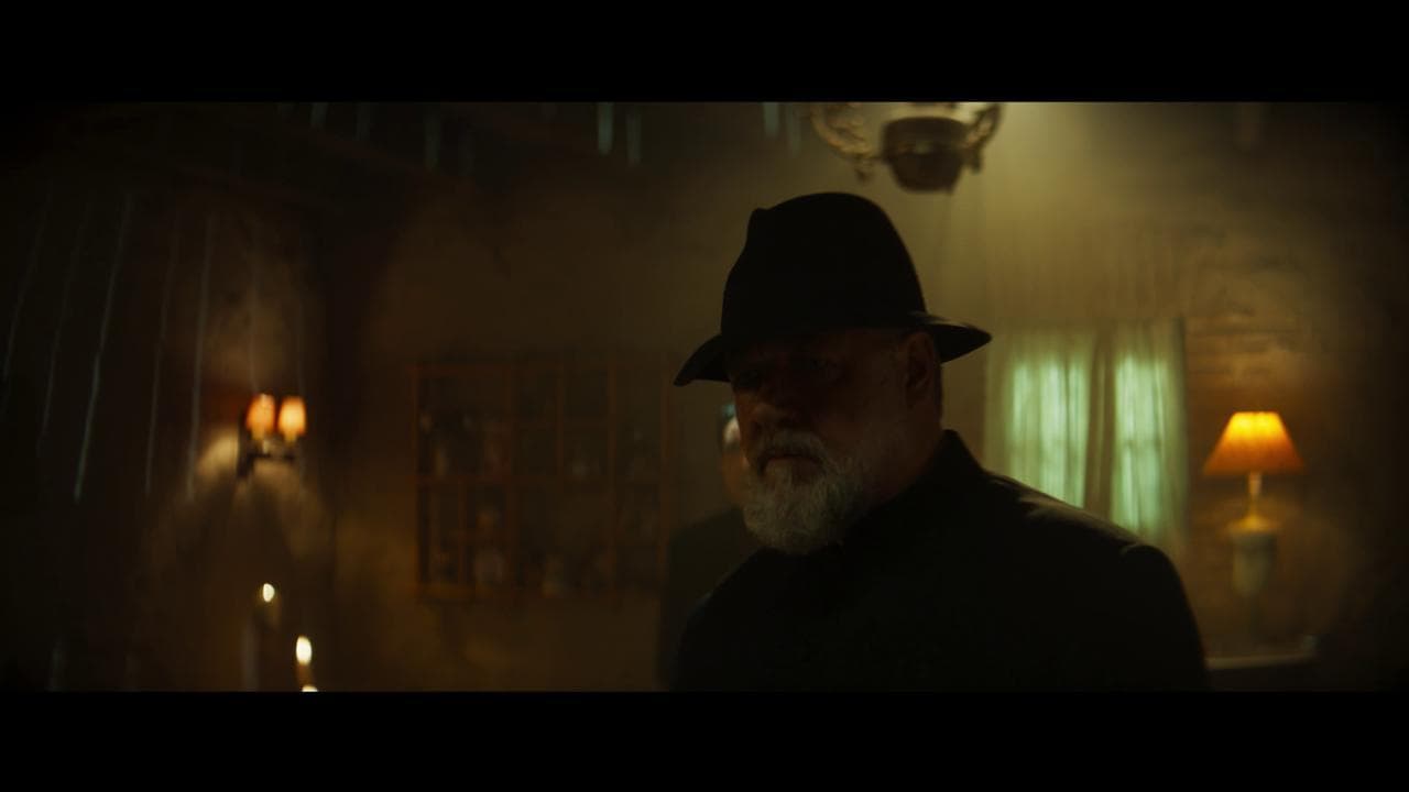 Russell Crowe scatena l'Inferno: è 'L'esorcista del papa'