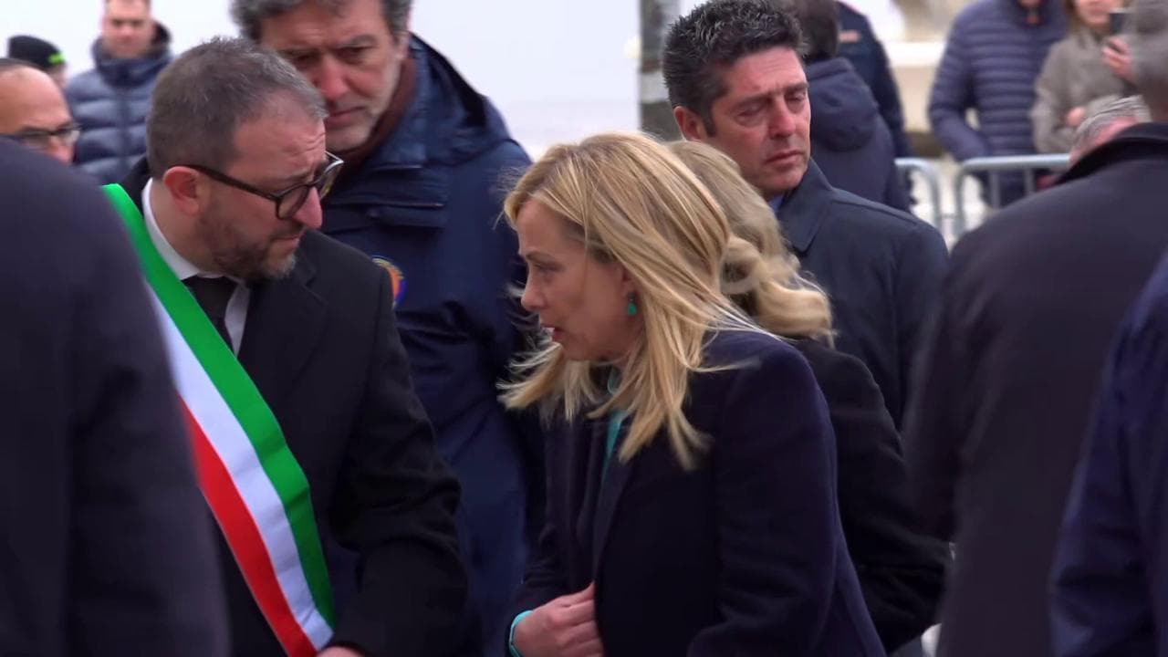 Terremoto L'Aquila, la premier Meloni alla Messa commemorativa nel giorno dell'anniversario