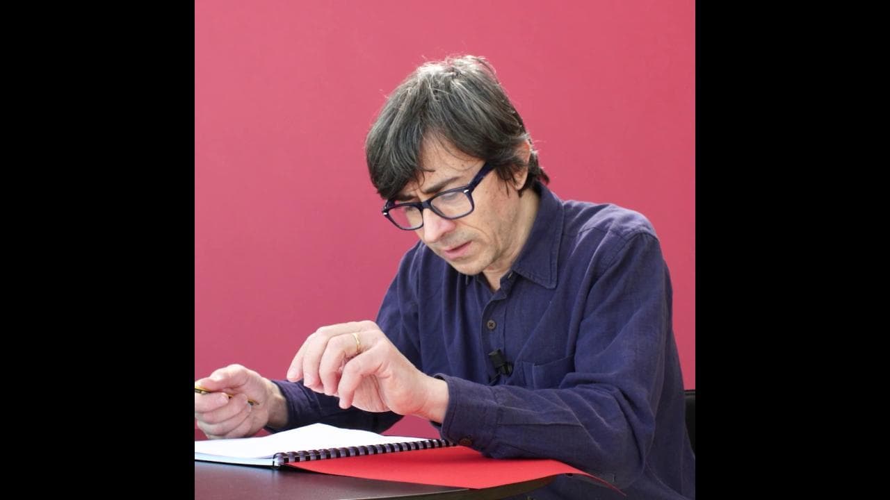 Luigi Lo Cascio legge le sue "Storielle per granchi e per scorpioni"