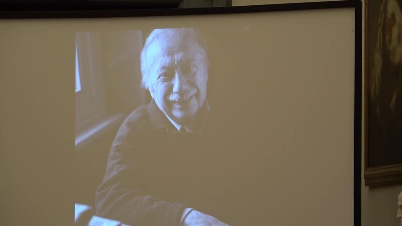 Alla camera ardente di Gianni Minà, l'omaggio di amici e colleghi: "Sapeva far aprire il cuore alle persone"
