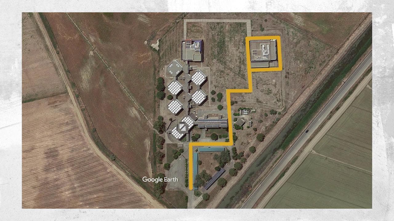 Archeologia: le lamine d'oro dei defunti trovate a Sibari