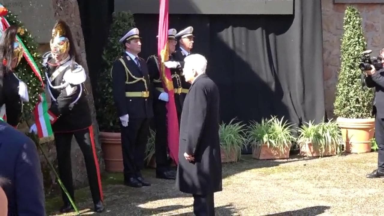 Fosse Ardeatine, il presidente Mattarella al Mausoleo per il 79esimo anniversario dell'eccidio