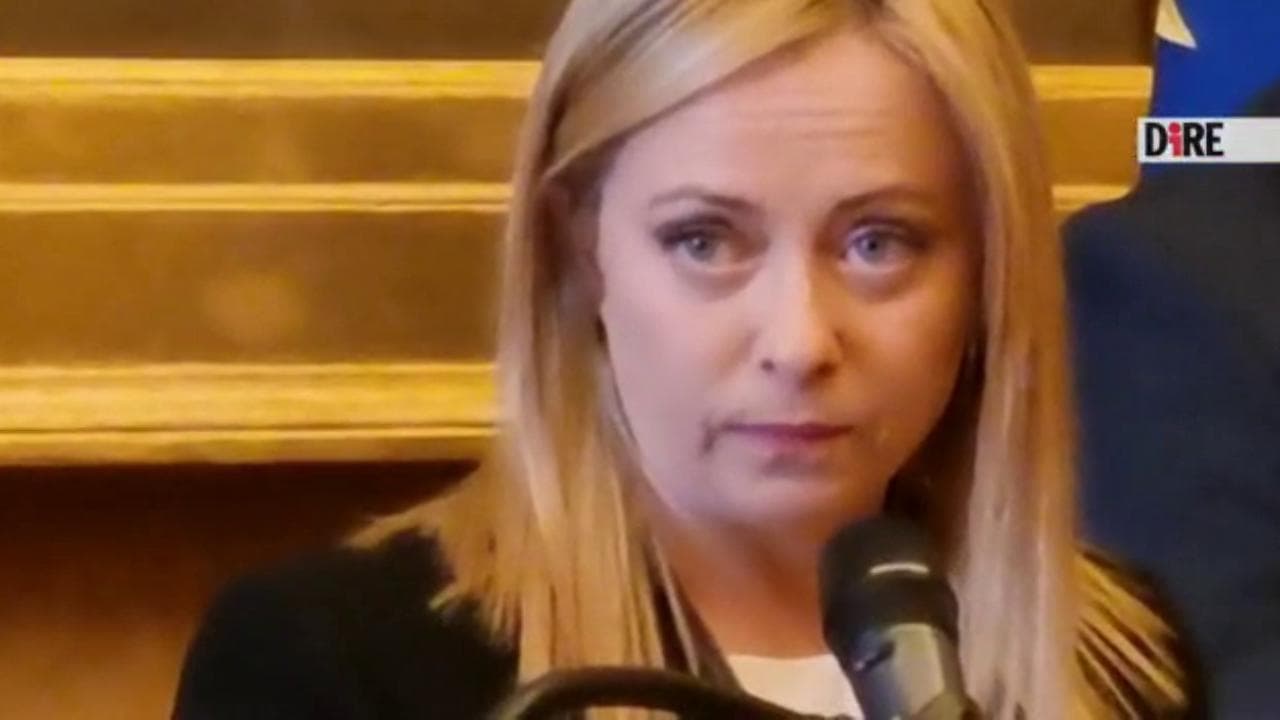 Donne, Meloni cita Schlein: Siamo sottovalutate? Sì, ma è un vantaggio. Non ti vedono arrivare"