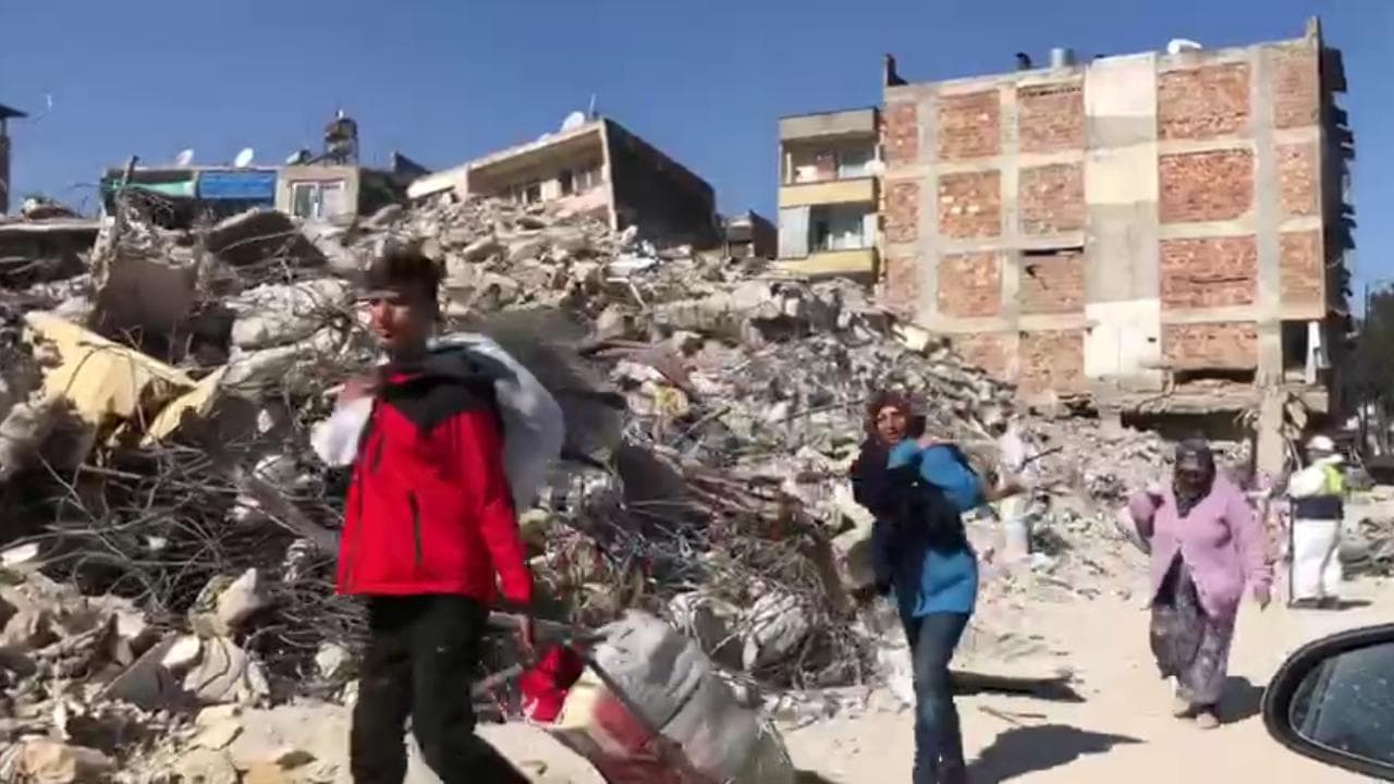 Terremoto Turchia-Siria, l'appello di Cesvi: "Servono aiuti a lungo termine"