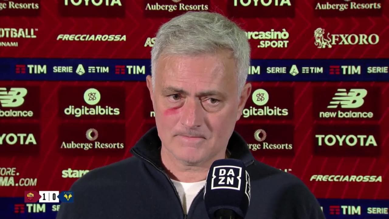 Lo sfogo di Mourinho: "I tifosi non danno il giusto merito alla squadra. A fine stagione parlerò"