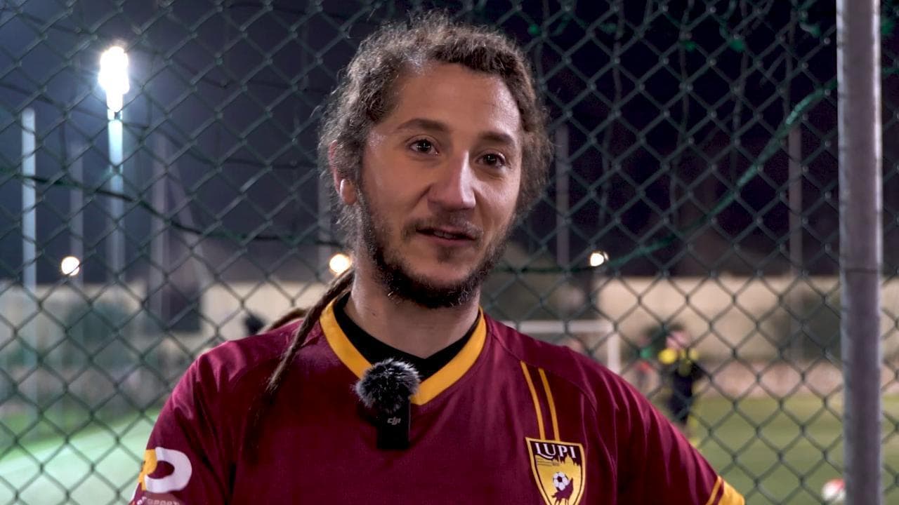 La squadra LGBTIQ che abbatte le discriminazioni: "Il calcio è l'ambiente più omofobo che ci sia"