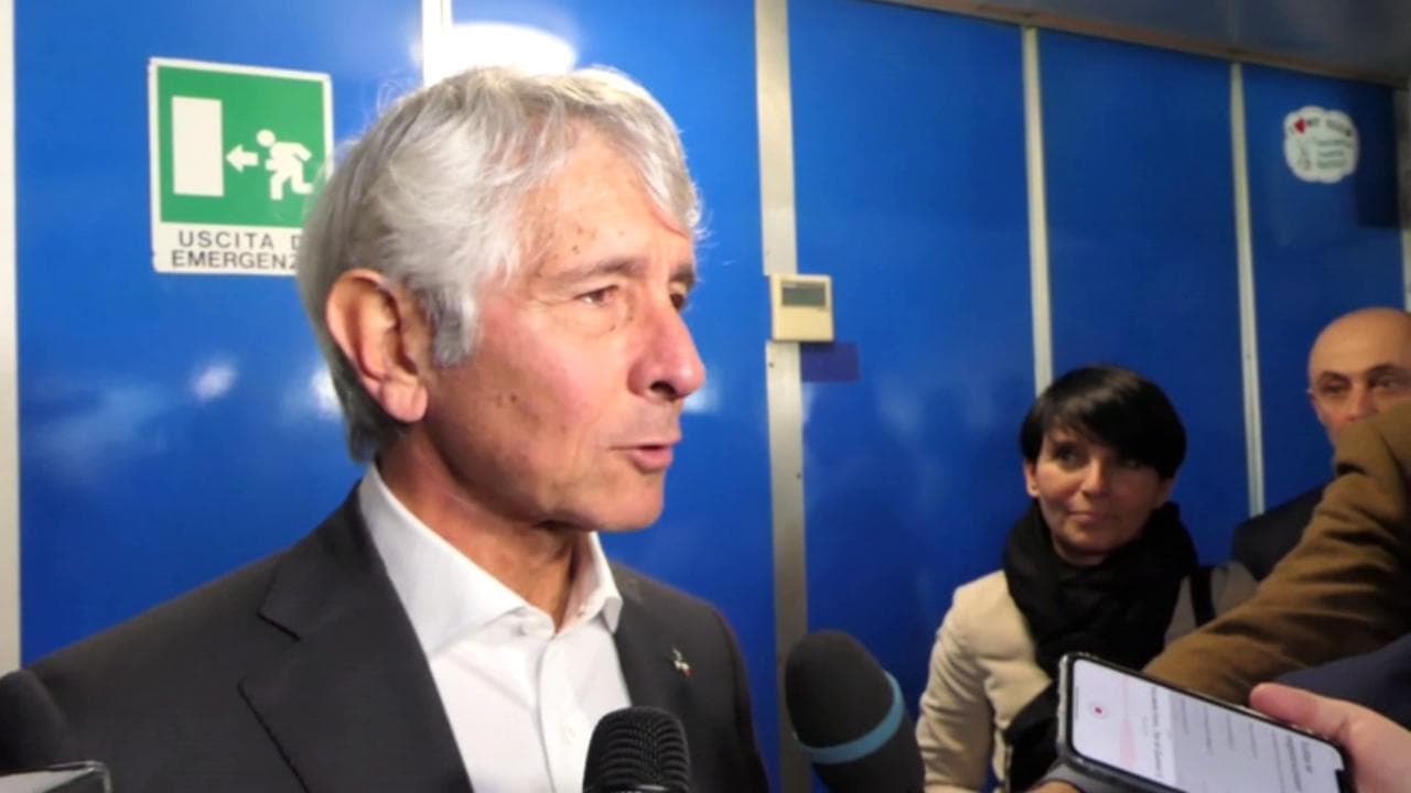 Violenza nel calcio, il ministro Abodi: "Il Daspo non basta, occorre la certezza della pena"