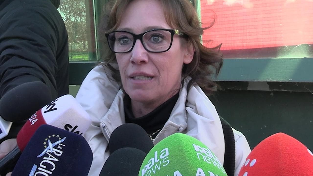 Ilaria Cucchi dopo l'incontro con Cospito: "Mi ha detto che non vuole più incontrare politici"