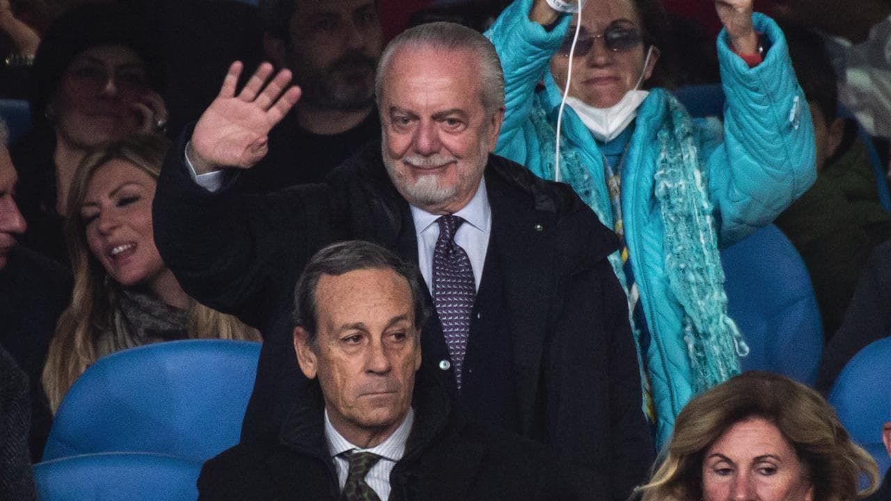 Napoli, tifoso chiama il presidente De Laurentiis e chiede lo scudetto. Lui: "Voglio la Champions"