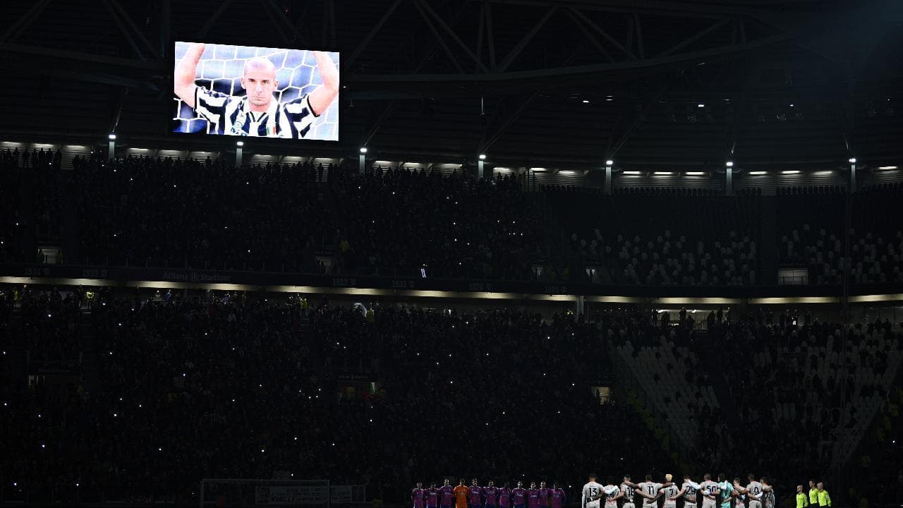 Vialli, il ricordo dello stadio della Juventus. L'ex compagno Pessotto: "Eri la nostra guida"