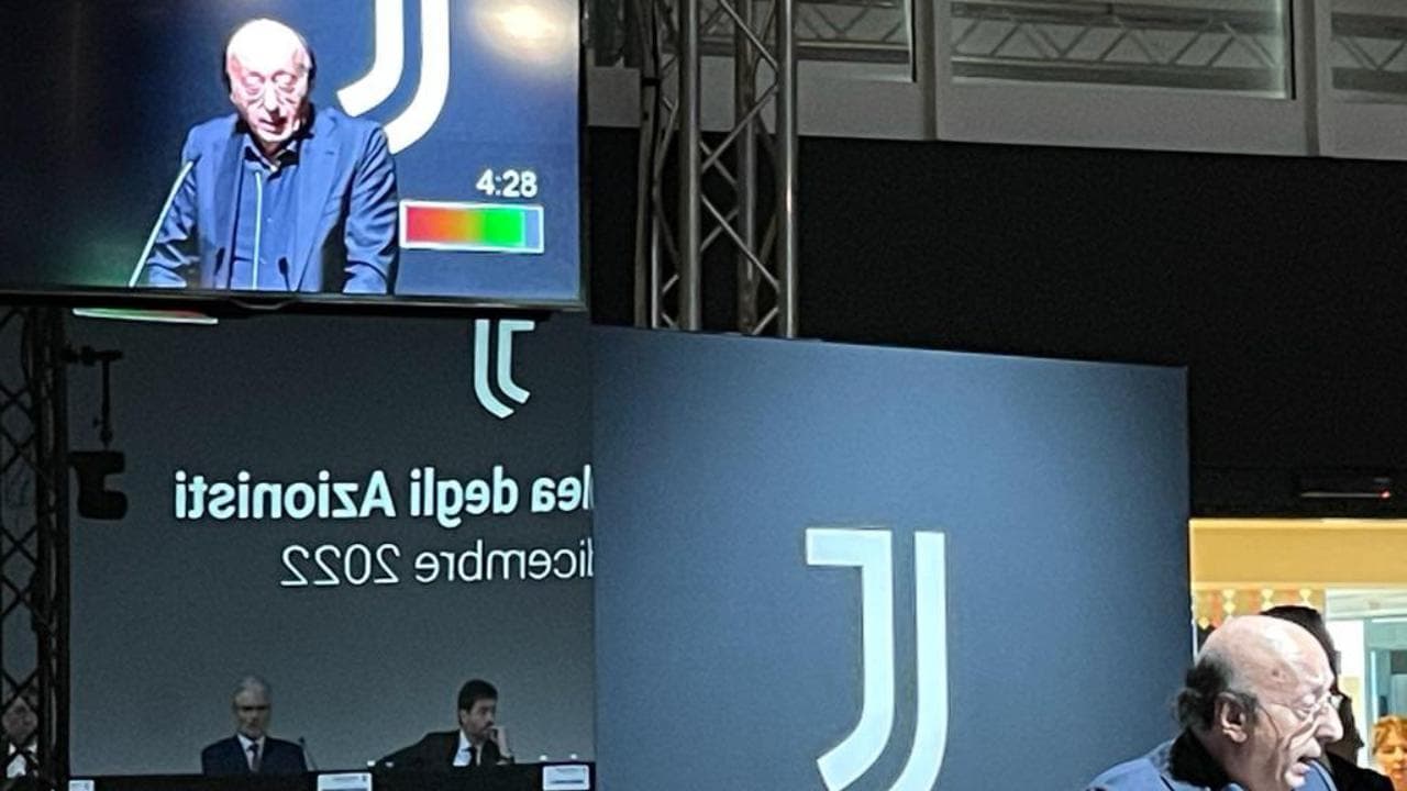 Luciano Moggi agli azionisti: "La Juventus non ha mai rubato, casomai le hanno rubato qualcosa"