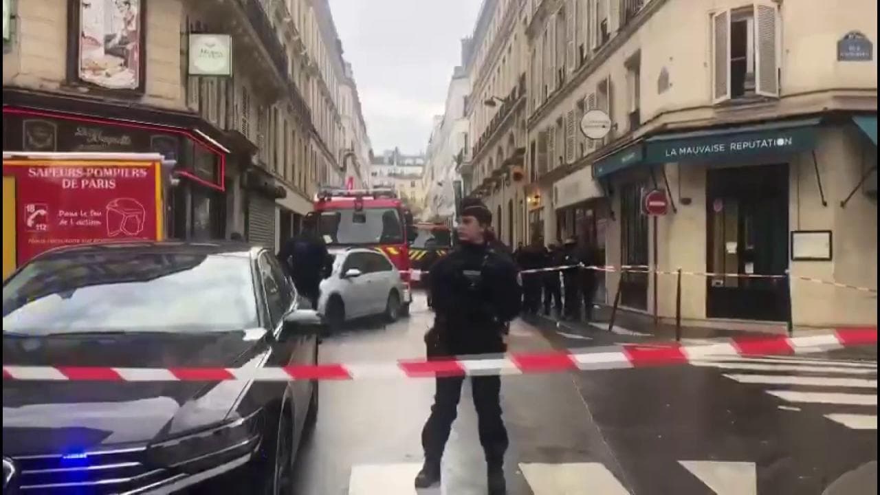 Parigi, spari in centro: tre morti e quattro feriti